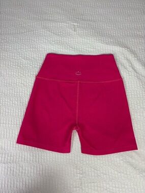 Beyond Yoga High-Rise Hot Pink Bike Shorts